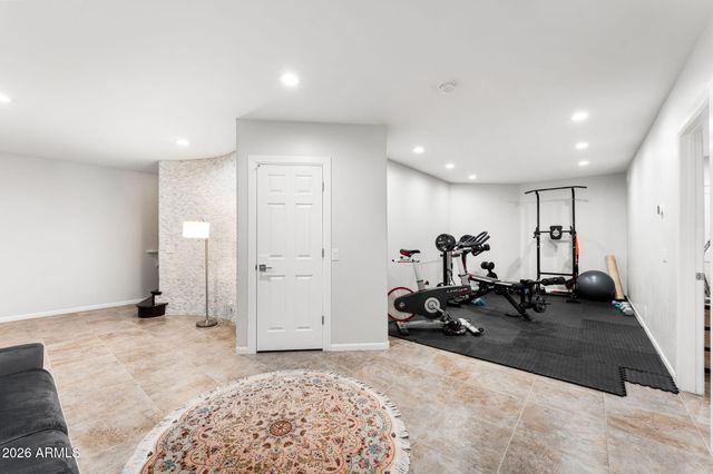 9030 N 48TH Place, Paradise Valley, AZ 85253