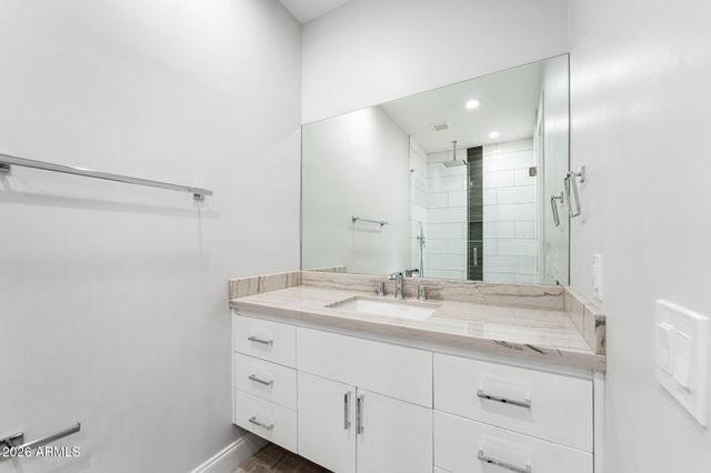 9030 N 48TH Place, Paradise Valley, AZ 85253