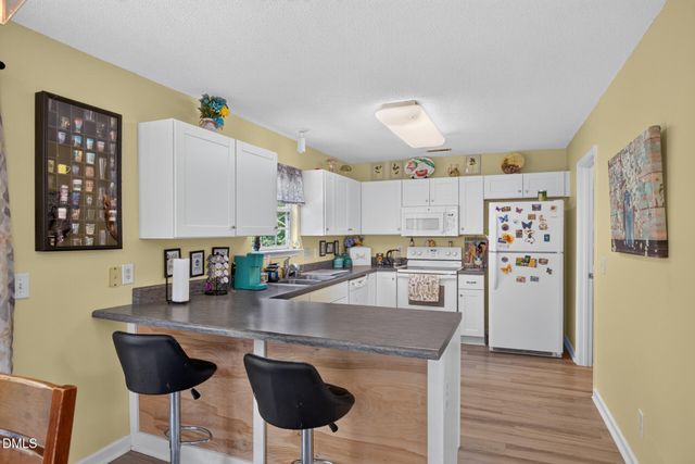 1145 Briarwood Drive, Mebane, NC 27302