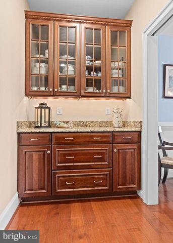 331 ABBEY RD, Berwyn, PA 19312