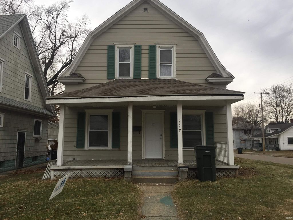 1149 E Indiana Avenue, South Bend, IN 46613