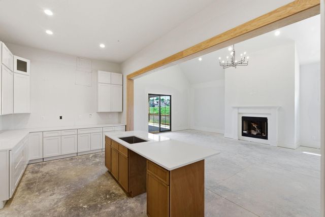 229 Madison Avenue, Nicholasville, KY 40356