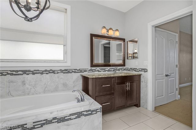 2263 Carnaby CT, Lehigh Acres, FL 33973