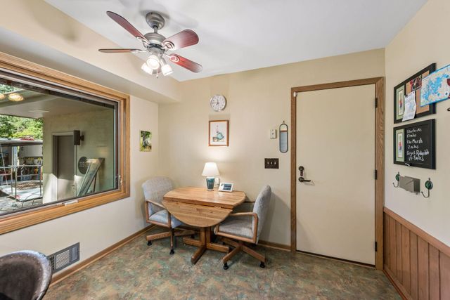 15509 Holdridge Road E, Wayzata, MN 55391