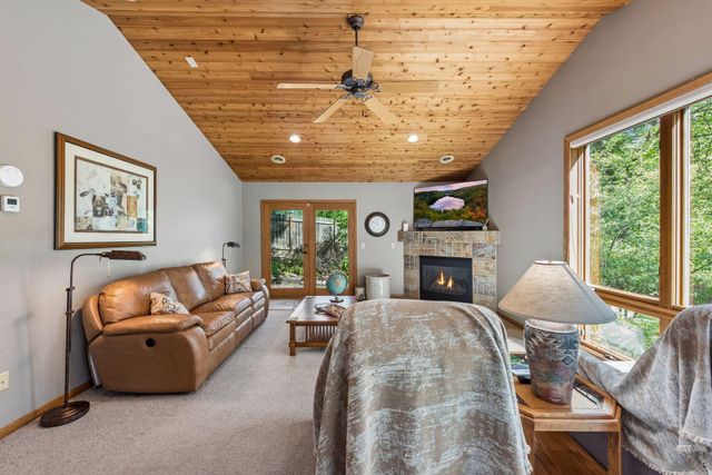 15509 Holdridge Road E, Wayzata, MN 55391