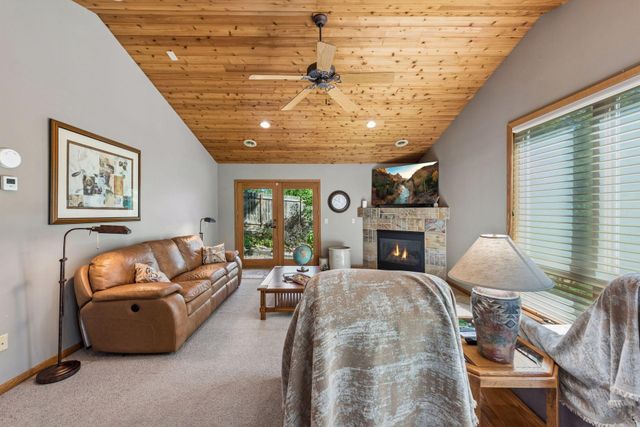 15509 Holdridge Road E, Wayzata, MN 55391