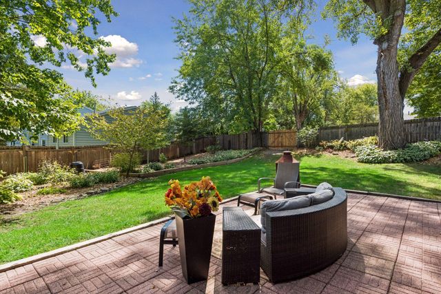 15509 Holdridge Road E, Wayzata, MN 55391