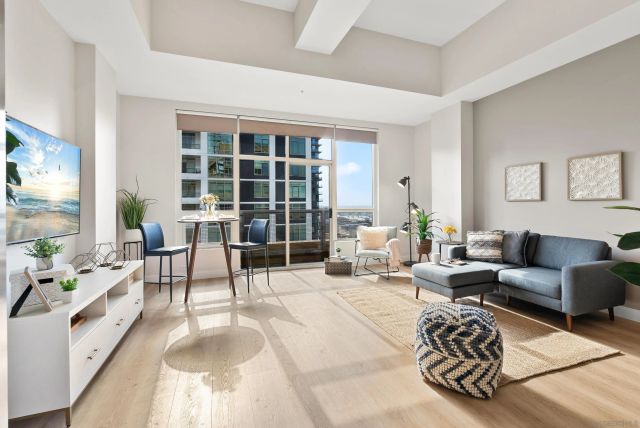 350 W Ash Street West 1006, San Diego, CA 92101