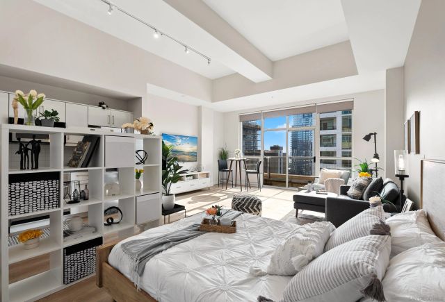 350 W Ash Street West 1006, San Diego, CA 92101