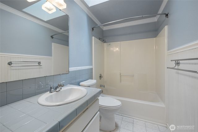 3334 Mercedes Drive NE, Lacey, WA 98516