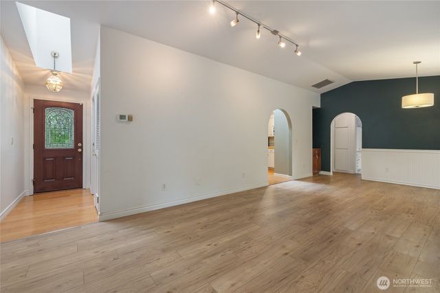 3334 Mercedes Drive NE, Lacey, WA 98516