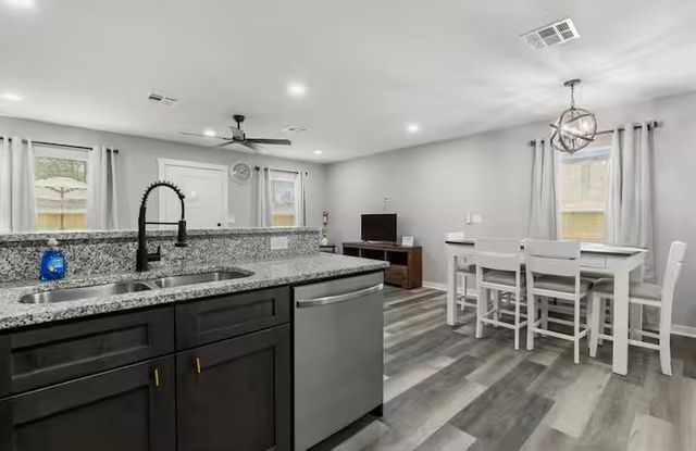 1620 Flint Avenue B, Waco, TX 76706