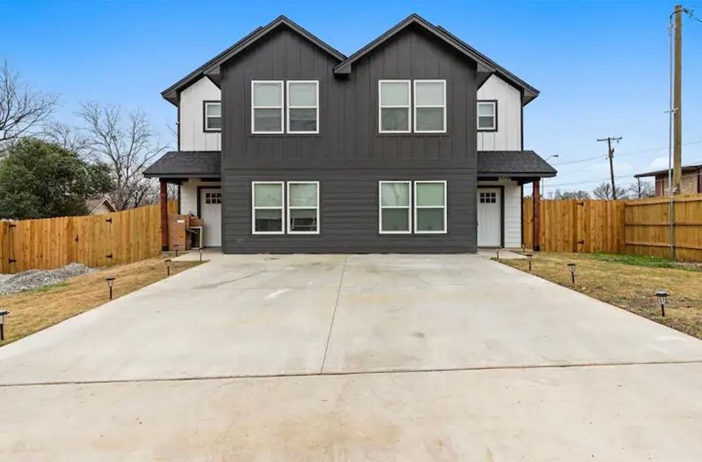 1620 Flint Avenue B, Waco, TX 76706