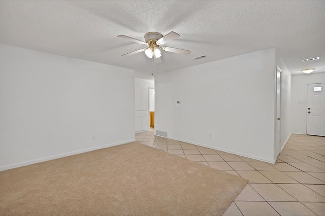 2321 Avenue A, Grand Prairie, TX 75051