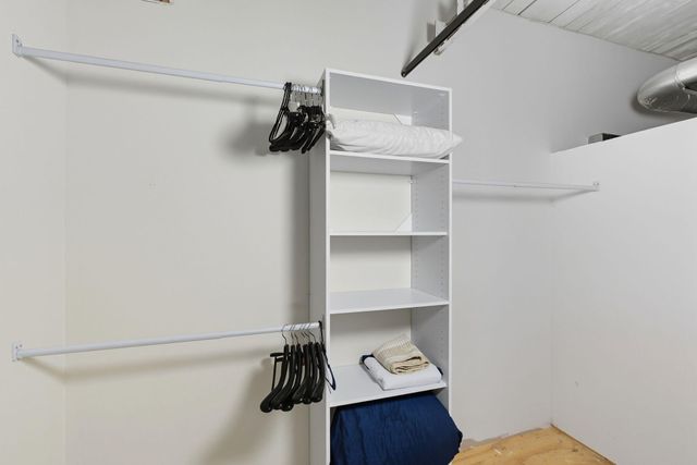 201 Price Road 217, Lexington, KY 40511