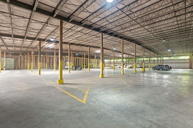 201 Price Road 217, Lexington, KY 40511