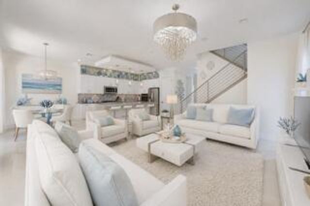 1022 Faulkner Terrace, Palm Beach Gardens, FL 33418