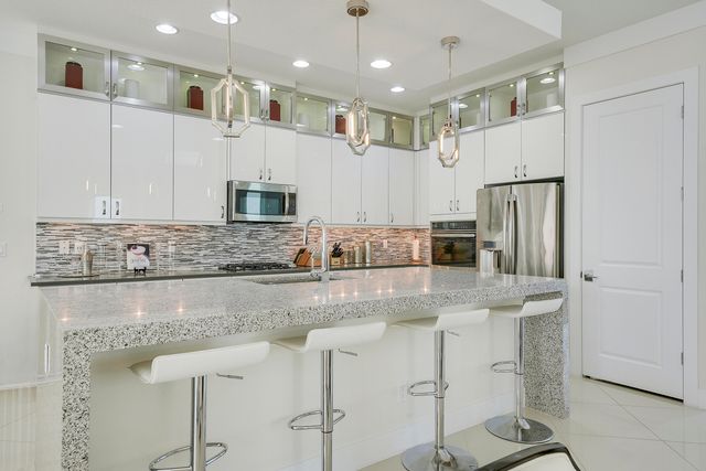 1022 Faulkner Terrace, Palm Beach Gardens, FL 33418