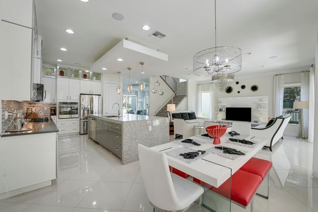1022 Faulkner Terrace, Palm Beach Gardens, FL 33418