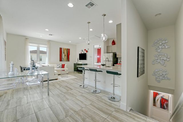 1022 Faulkner Terrace, Palm Beach Gardens, FL 33418