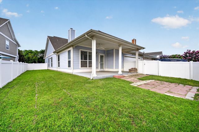 10025 Pinecrest Drive, Providence Village, TX 76227