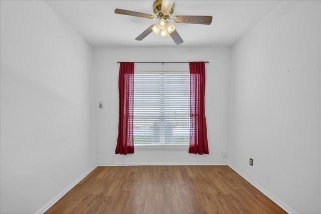 10025 Pinecrest Drive, Providence Village, TX 76227