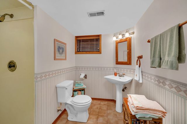 8627 Sunshine Lane, Orland Park, IL 60462