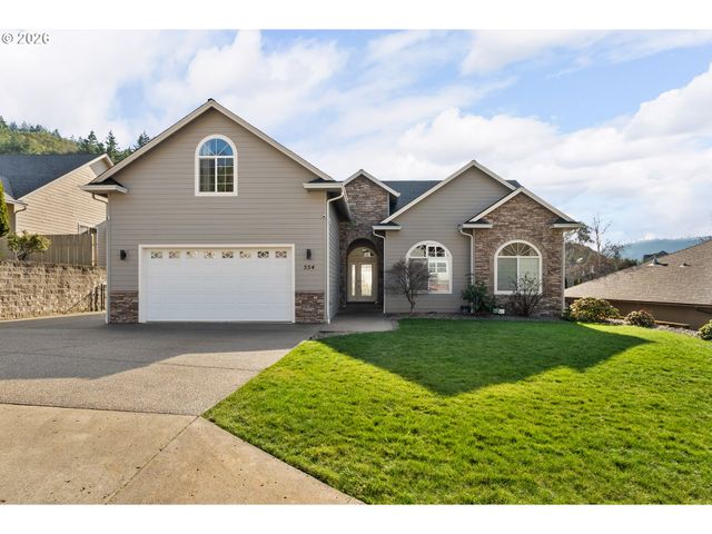 554 OAK VALLEY Loop, Winchester, OR 97495