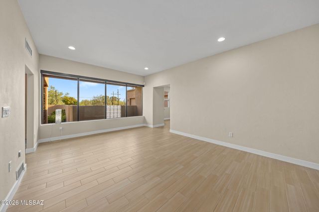 2960 W Lobo Road, Tucson, AZ 85742