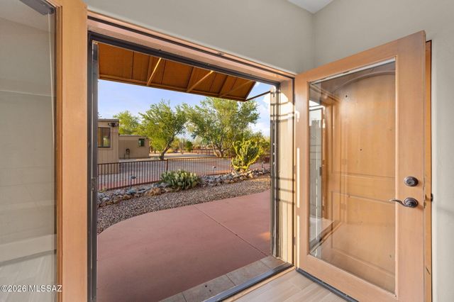 2960 W Lobo Road, Tucson, AZ 85742