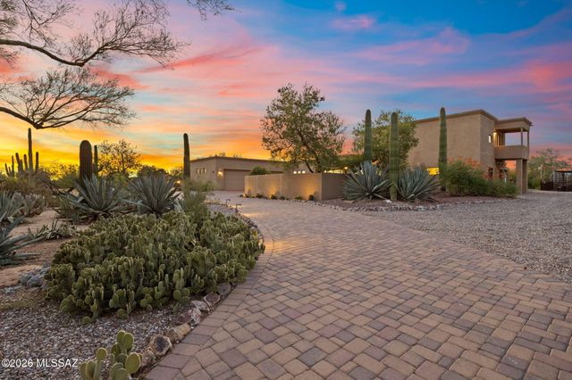 2960 W Lobo Road, Tucson, AZ 85742