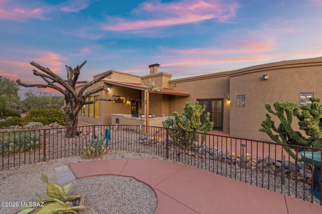 2960 W Lobo Road, Tucson, AZ 85742