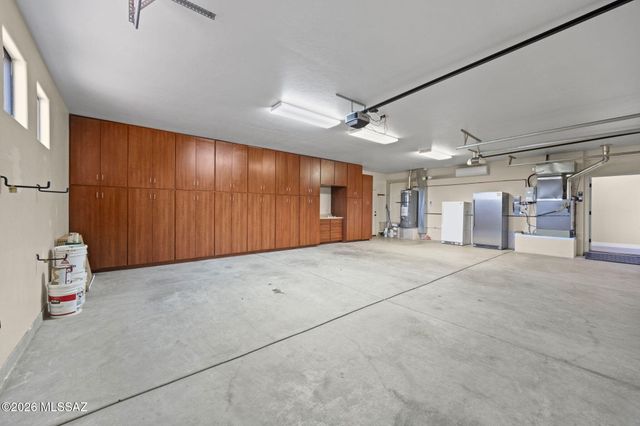 2960 W Lobo Road, Tucson, AZ 85742