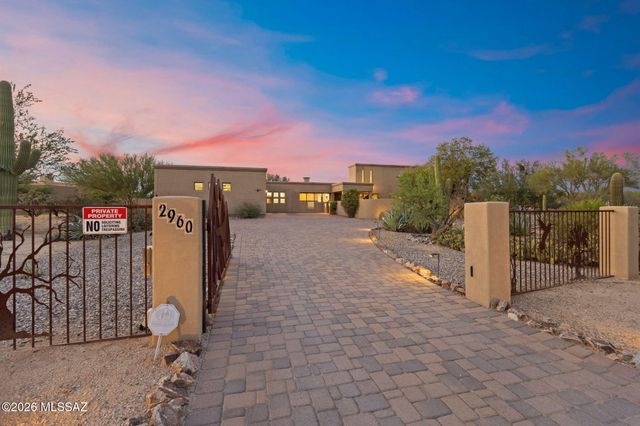 2960 W Lobo Road, Tucson, AZ 85742
