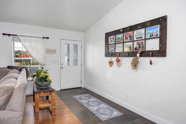 738 Noel Lane, Fallon, NV 89406