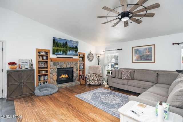 738 Noel Lane, Fallon, NV 89406