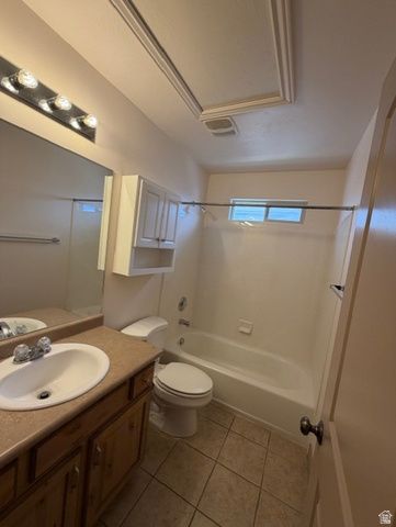 5689 W LUGANO DR, West Jordan, UT 84081