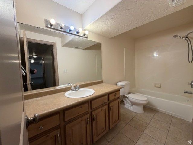 5689 W LUGANO DR, West Jordan, UT 84081