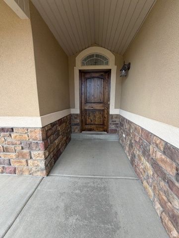 5689 W LUGANO DR, West Jordan, UT 84081