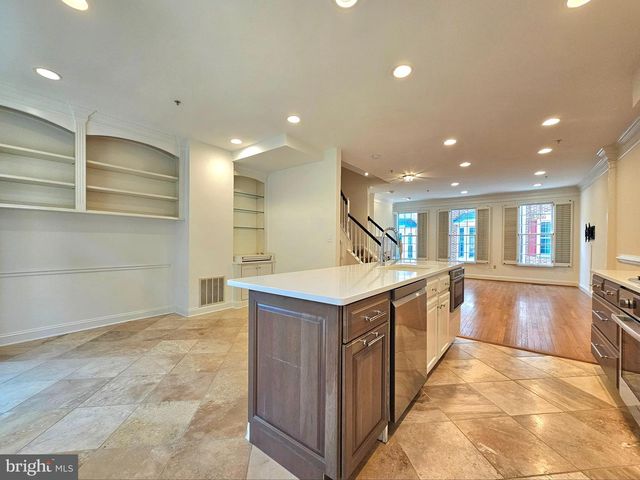 315 HEARTHSTONE MEWS, Alexandria, VA 22314