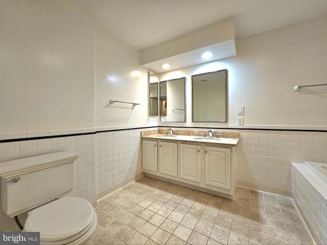 315 HEARTHSTONE MEWS, Alexandria, VA 22314