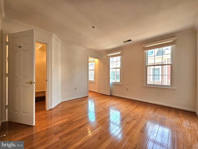 315 HEARTHSTONE MEWS, Alexandria, VA 22314