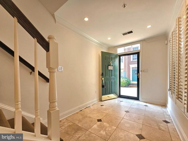 315 HEARTHSTONE MEWS, Alexandria, VA 22314