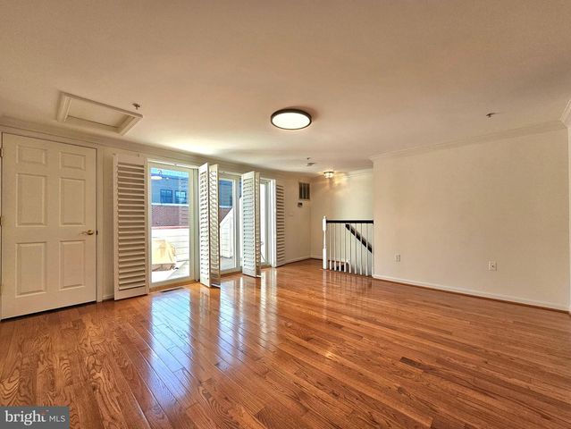 315 HEARTHSTONE MEWS, Alexandria, VA 22314