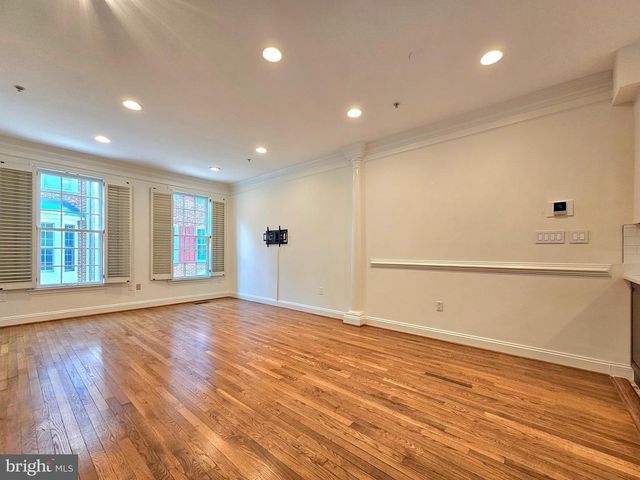 315 HEARTHSTONE MEWS, Alexandria, VA 22314