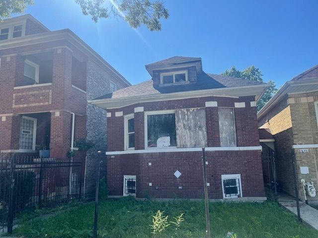 8838 S Wood Street, Chicago, IL 60620