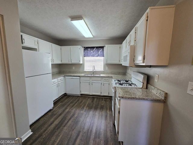 10375 Larrack Court, Jonesboro, GA 30238