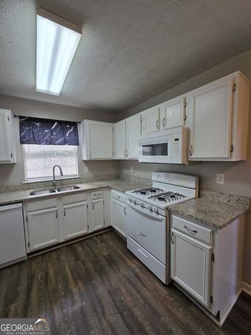 10375 Larrack Court, Jonesboro, GA 30238
