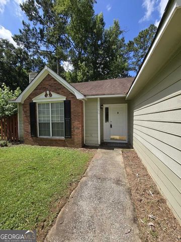 10375 Larrack Court, Jonesboro, GA 30238