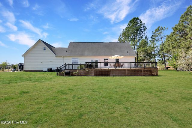 4609 Lobelia Road, Vass, NC 28394